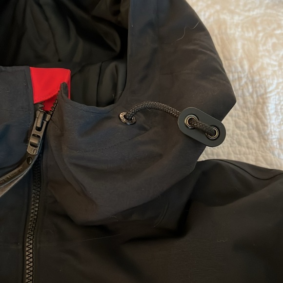 Armada snowboarding jacket excellent used condition - Picture 3 of 3